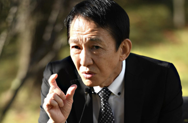 田原成貴の画像